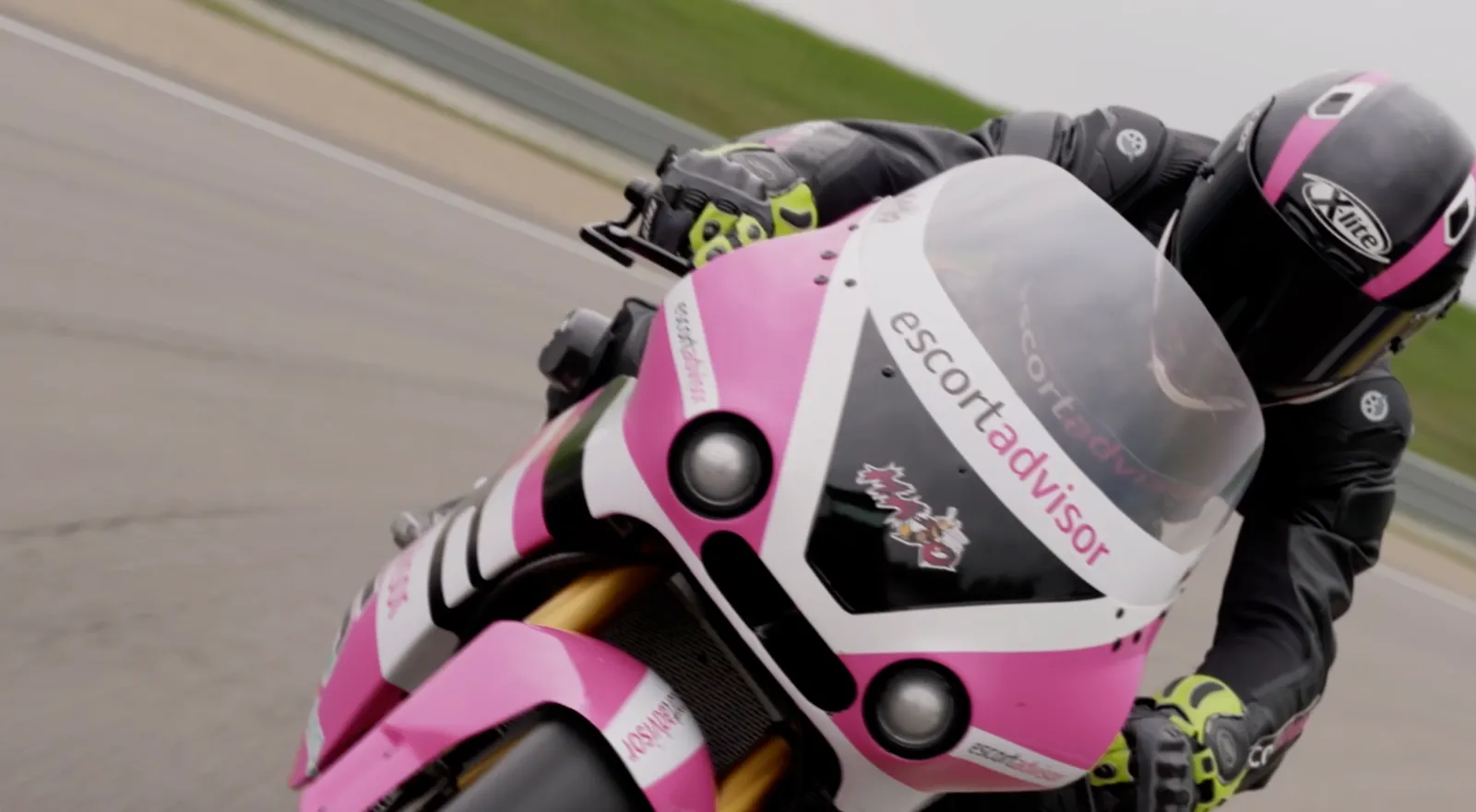 Andrea Majola en la North West 200